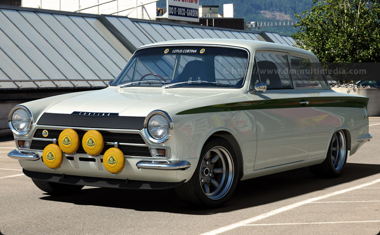 Lotus Cortina side view white with green Lotus stripe