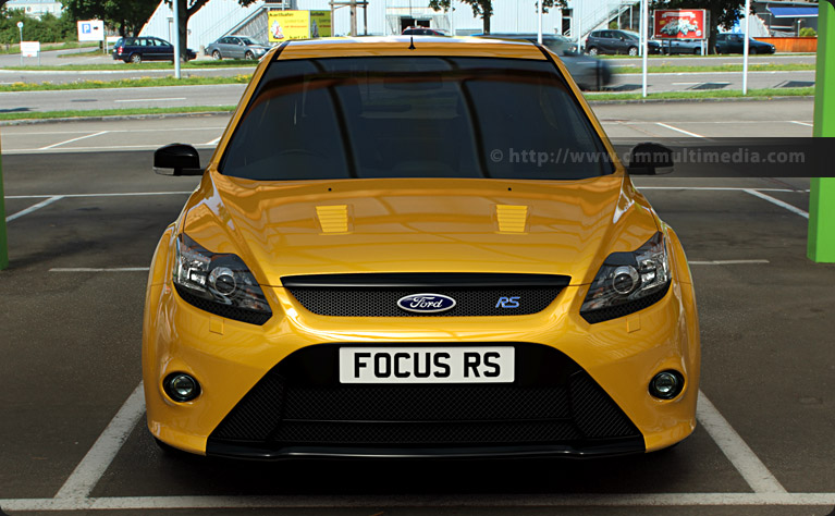 Ford Focus MK2 in yellow - straight on