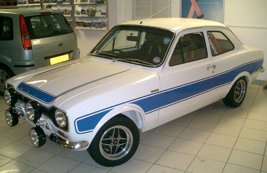 A very rare sight an RS2000 in a Ford Showroom 