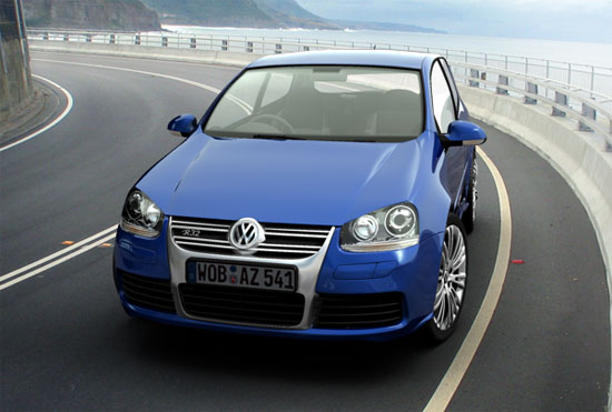 Golf R32 on the highway